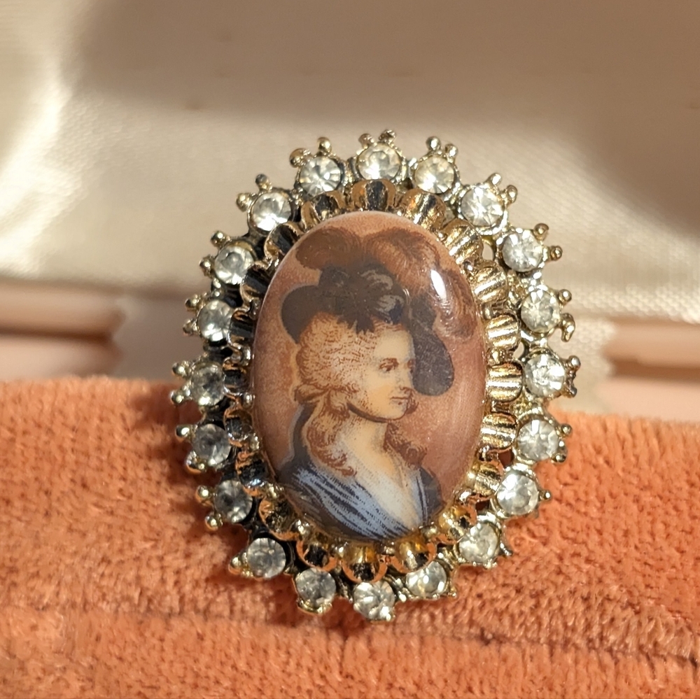 Vintage Hand Painted French Limoge Ring